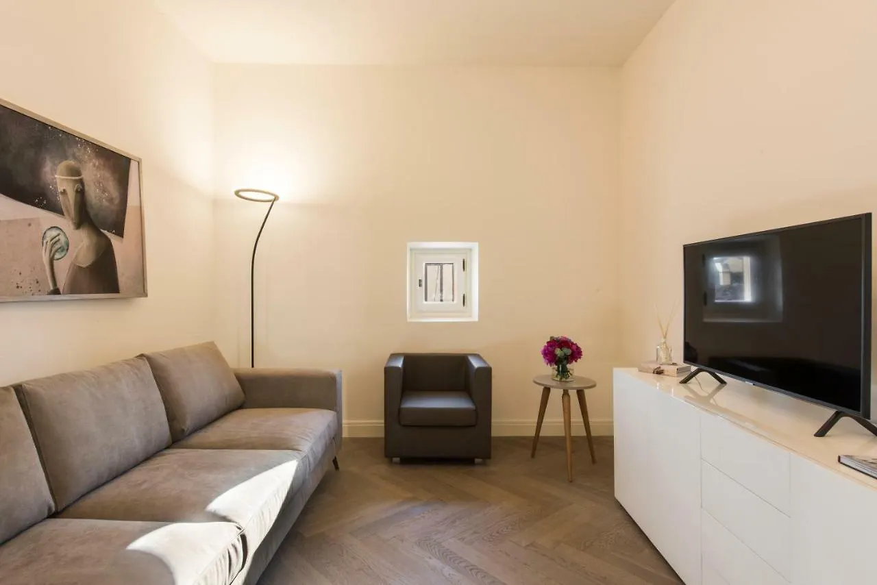 Apartments Florence - Duomo Contemporary