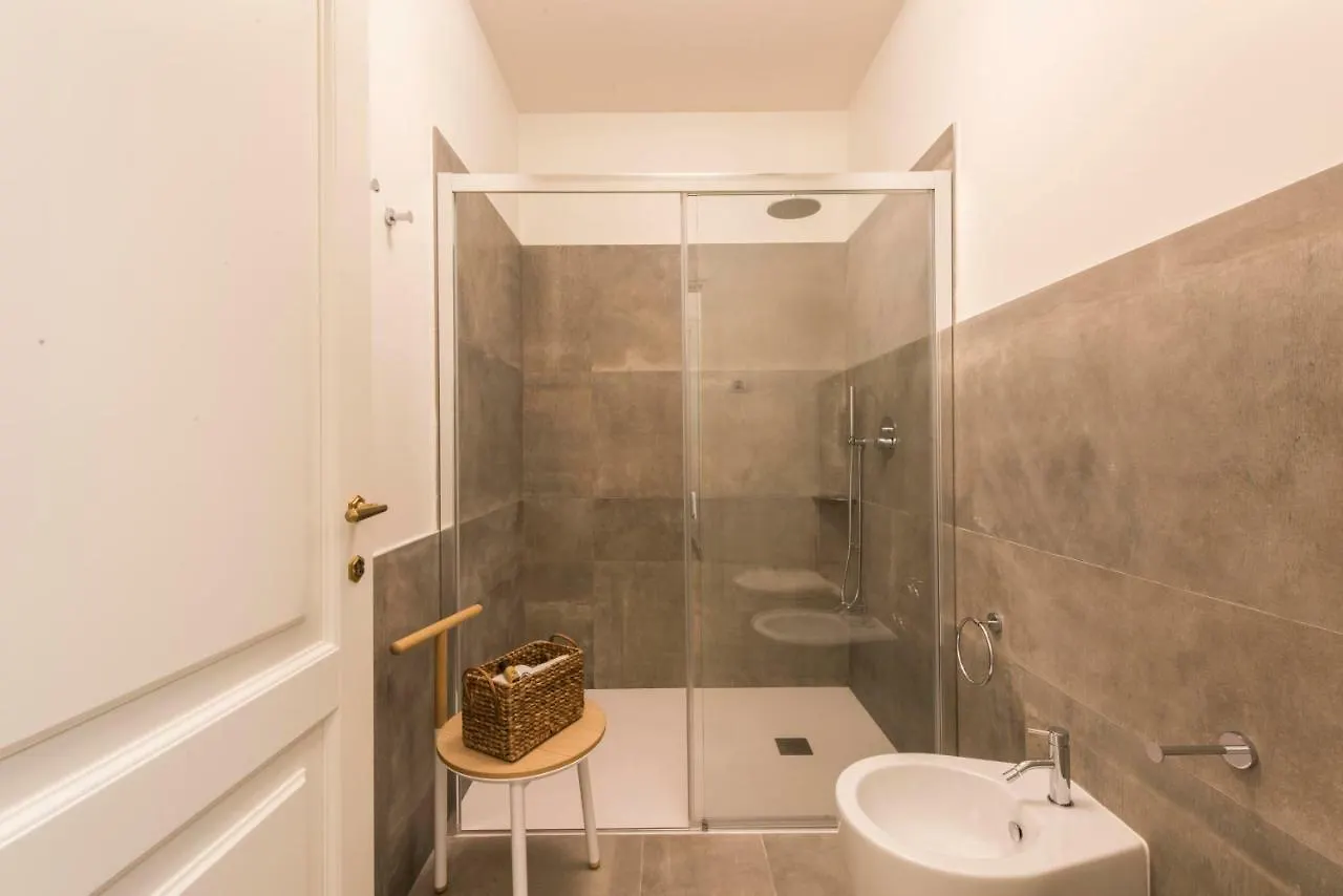 Apartments Florence - Duomo Contemporary 0*,  איטליה